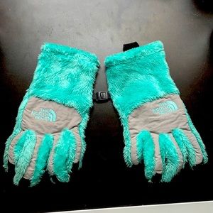 North Face Gloves